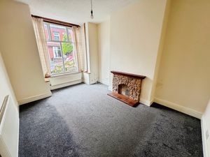 Lounge- click for photo gallery